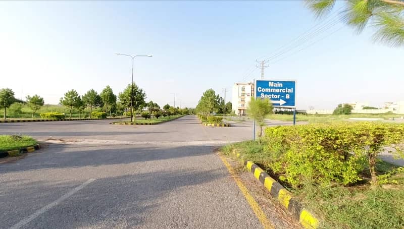 10 Marla Residential Plot Available. For Sale in Wapda Town. In Block B Islamabad. 6