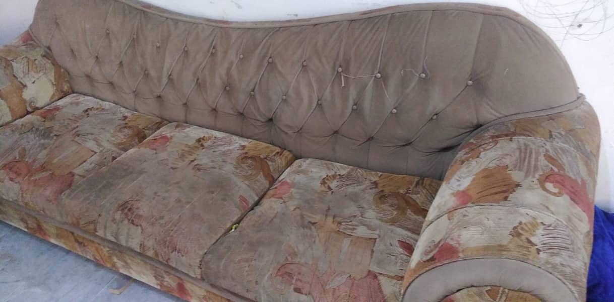 3 seater used sofa 2