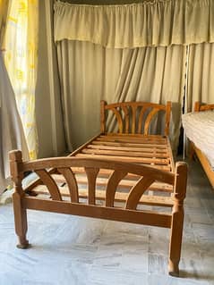 2 Single Beds (Diyar)
