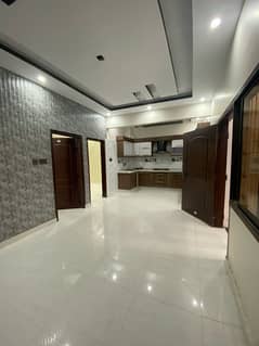 NEWLY RENOVATED 12O SQ YARDS HOUSE AVAILABLE FOR SALE IN GULSHAN BLOCK 6.