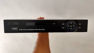 Titan 16 Channels DVR with 1tb Hard Disk 0