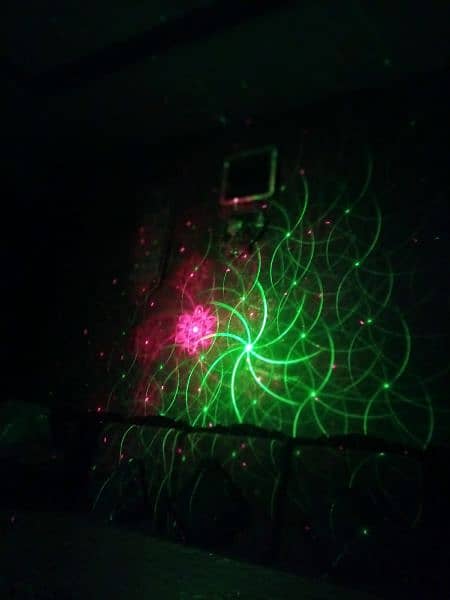 Mini LED laser projector decorations laser light 8