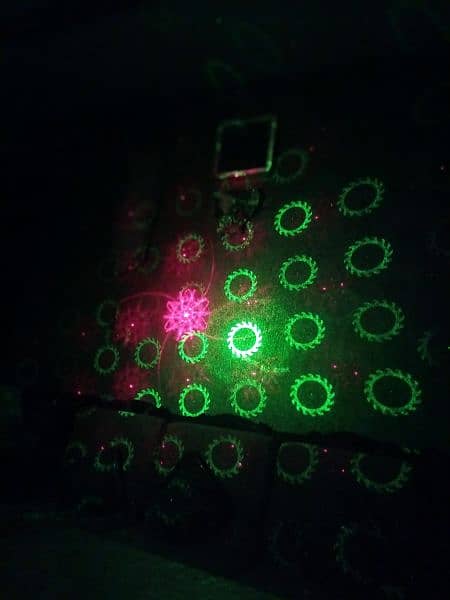 Mini LED laser projector decorations laser light 9