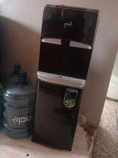 Water Dispenser Used