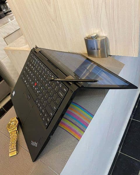 touch screen laptop 1