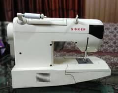 Singer automatic sewing machine model # 2732