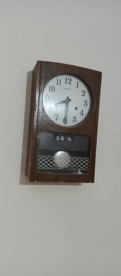Antiqe wall clock Pakistan
