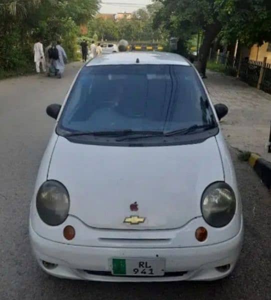 chevrolet 800 cc is in good condition  power window n steering. . 7