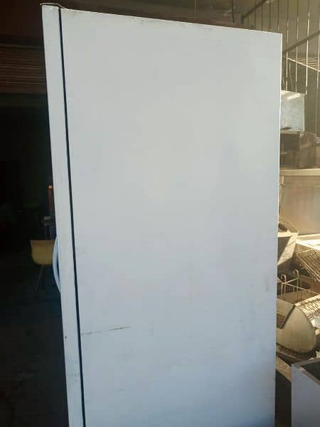 carval chiller glass door 1