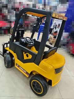 KIDS BATTERY CAR FOR SALE