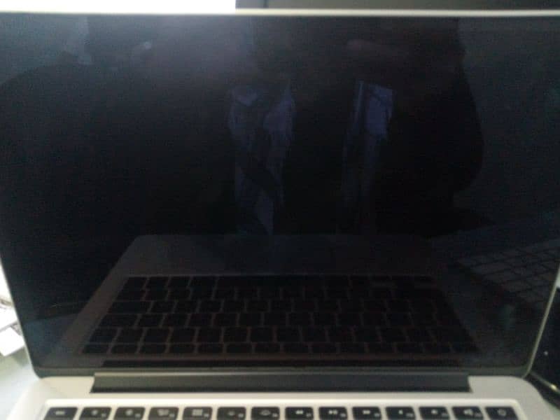 macbook pro i5 2015 4