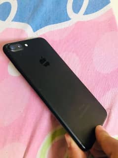 iphone 7 plus need and clean condition