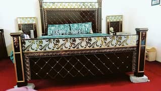 King size bed set with dressing table