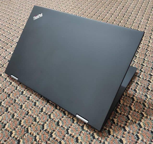 Lenovo Thinkpad X1 Yoga (ci7 7th) Touch 360 with stylus Pen 16/256 5