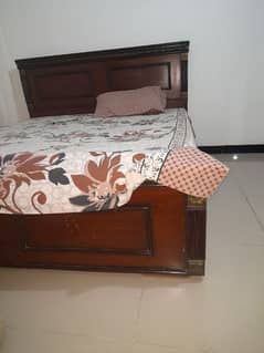 Bed without matres