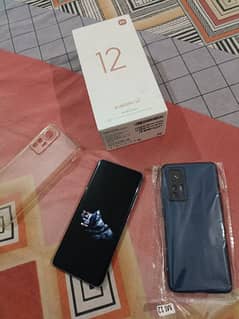 Xiaomi 12 / Mi 12 / Redmi