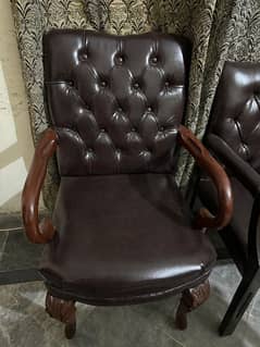 Wooden Leather Visitor Chair