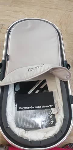 Nuna carrycot and icandy carrycot
