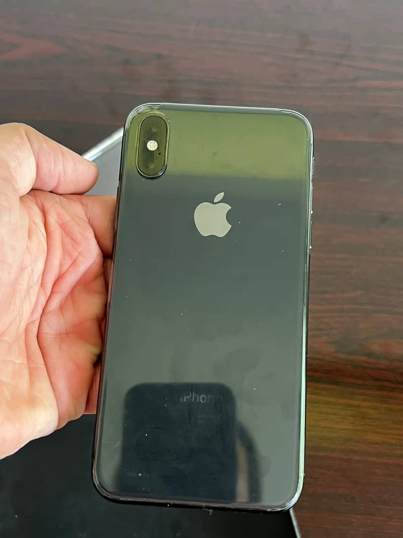 iPhone Xs | 512 Gb | PTA Approved | Waterpacked | Physical + Esim 6