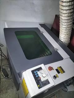 laser cutting machine co2