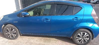 Toyota Aqua 2014 reg 2018, metallic blue,