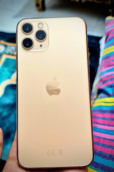 iPhone 11 Pro 0
