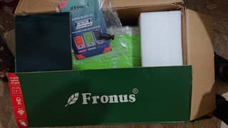 frouns