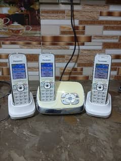 Uk imported Panasonic trio color cordless phone with Intercom