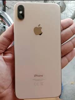 iphone xs max golden colour 256gb 10/9.5 condition is pta