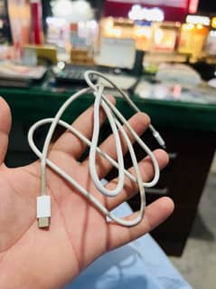 iPhone 15 pro max ki genuine cable