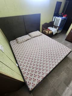 Double Bed | King Size | 7/10 Condition