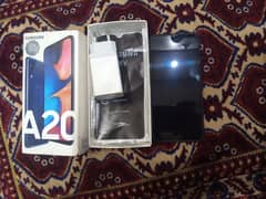 Samsung Galaxy a20 with box and original oppo charger
