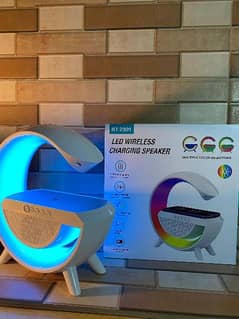 G shape wireless speaker with wireless charger