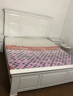 Bed set for sale