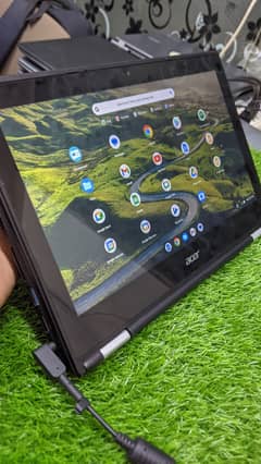 Acer R11 Chromebook 4GB/16GB Playstore Touch screen