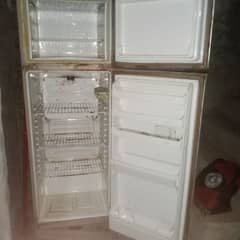 medium size fridge is Kay camprasor ka Kuch problem ha
