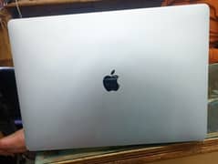 Mackbook Pro 2019 
16 inch with Touch Bar & Touch ID