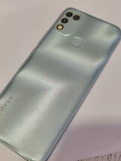 Infinix hot 10 play - for sale.