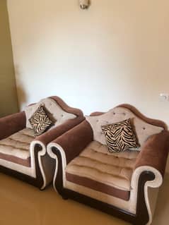 SOFA SET 7 SEATERS | 10/10 CONDITION