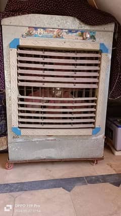 Air coolor And Good condition
