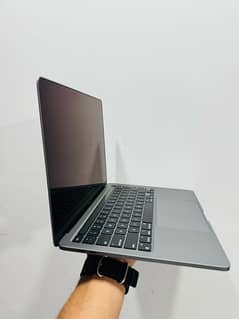 MacBook Pro 2020 M1 Chip 16Gb Ram 1TB Ssd 13”inch