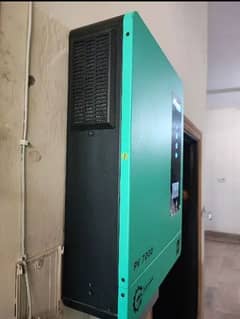 Fronus 7kw inverter only 8 month use for sell