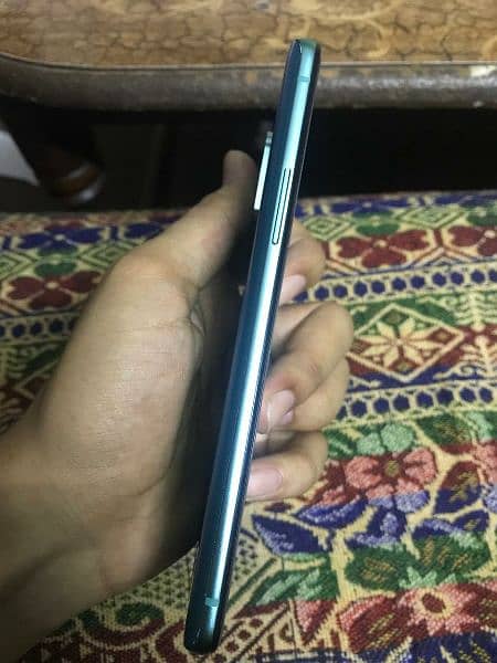 one plus 8T lush condition 1