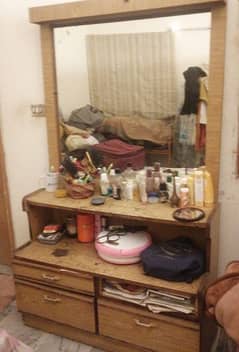 dressing table with mirror