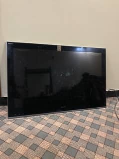 sony 40 inches LCD