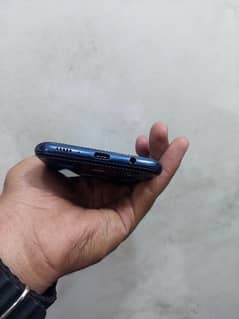Samsung A20 In normal condition 3/32