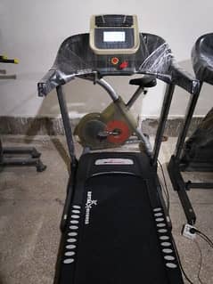 Royal Fitness Canada 451g treadmill with 2.5hp motor Auto incline