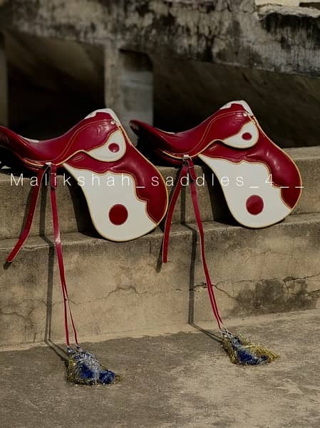 horse new saddles 3