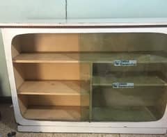 Rack for household items in mint condition