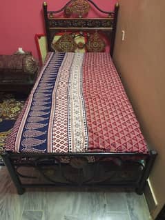 urgent sale metal bed sale without metress